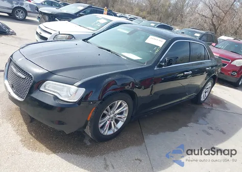 2016 Chrysler 300C z USA, uszkodzony, nr VIN 2C3CCAEG8GH359283